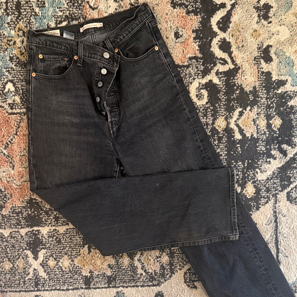 Levi’s ribcage ankle straight 28